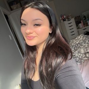 Meet your Posher, Rachel